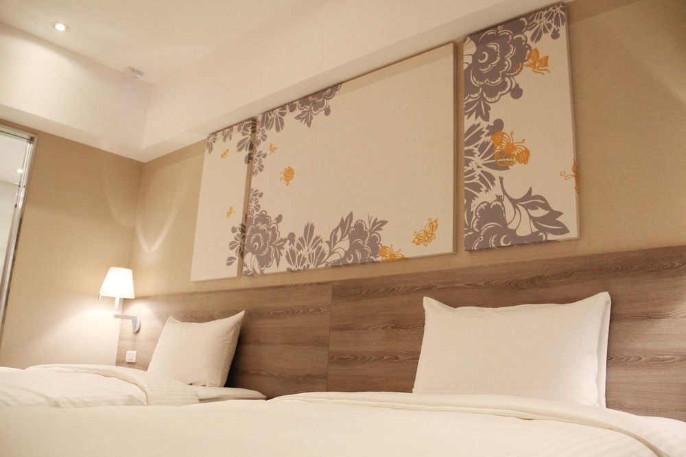 Aeris International Hotel Тайчжун Экстерьер фото