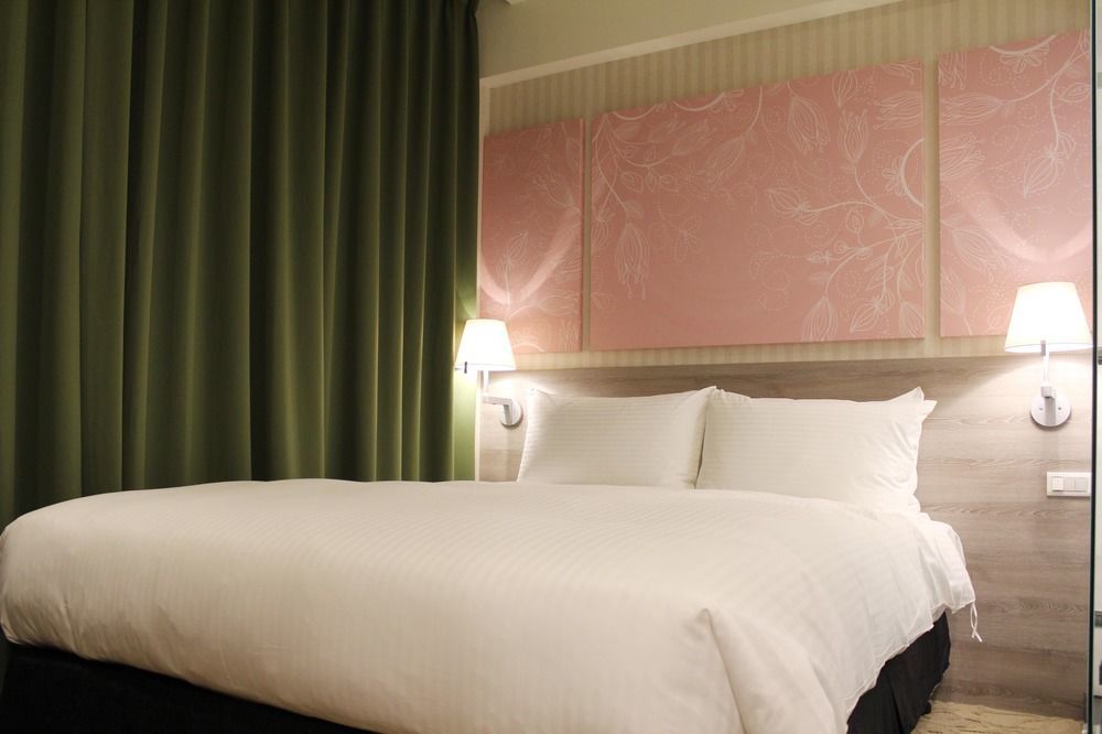 Aeris International Hotel Тайчжун Экстерьер фото
